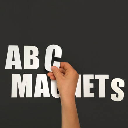 MÁGNESES ÁBÉCÉ 